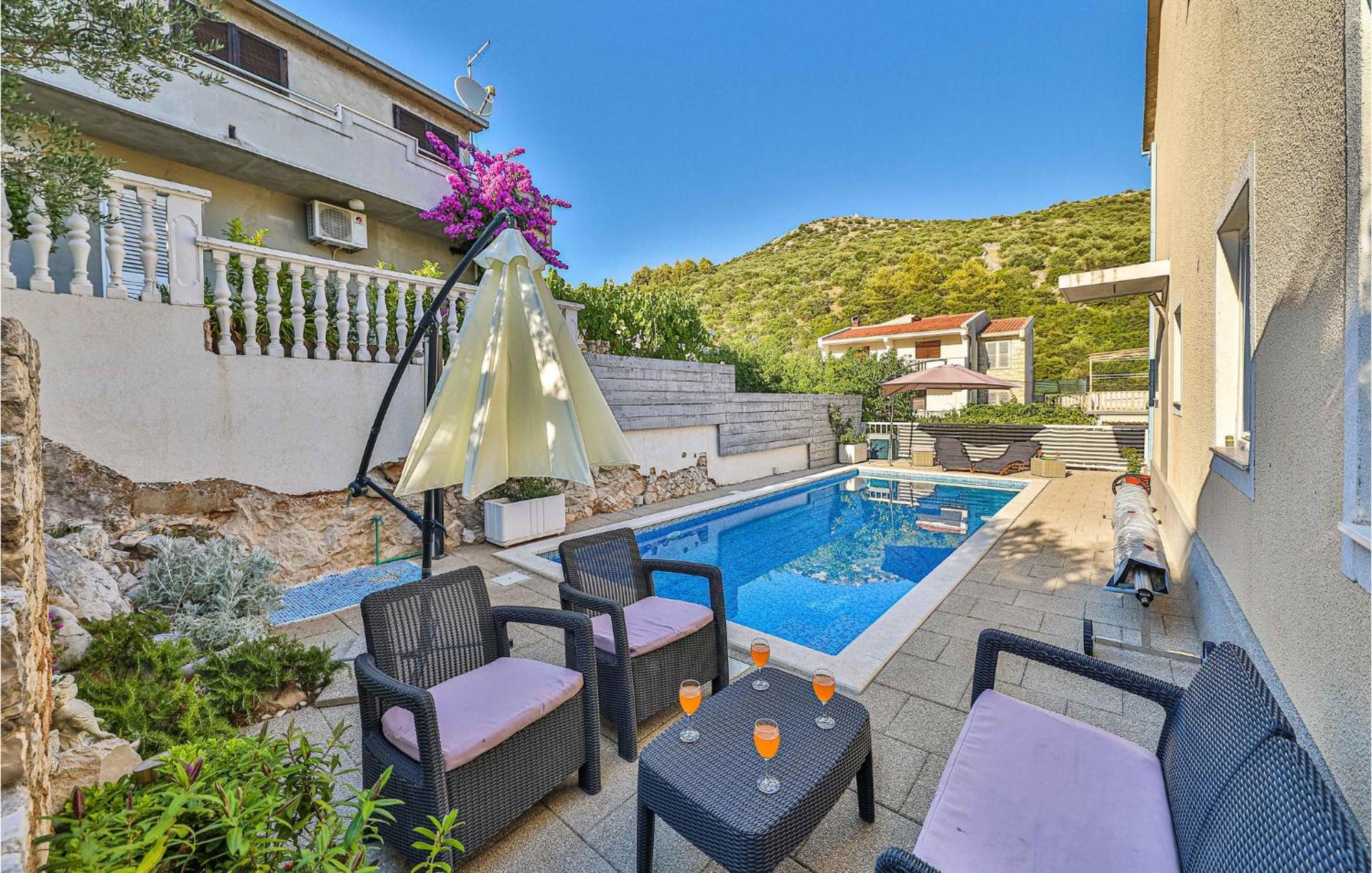 Stunning Home In Marina With Heated Swimming Pool Eksteriør billede